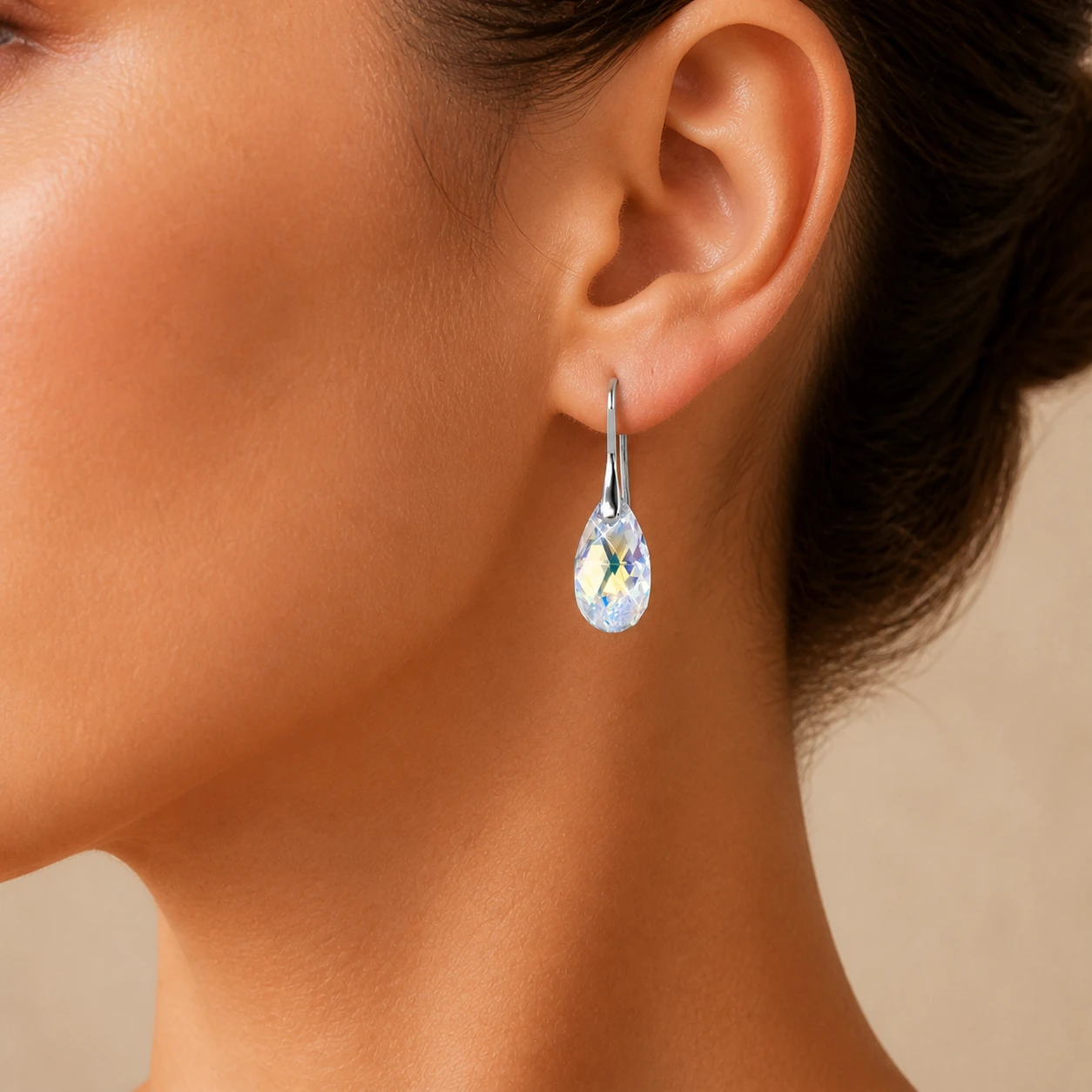 Multicolor Tears, vista modelada referencial